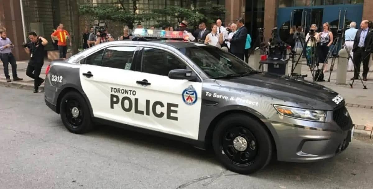 Ontario, Toronto, Richmond Hill, Hamilton, police, robbery, financial institution, arrests